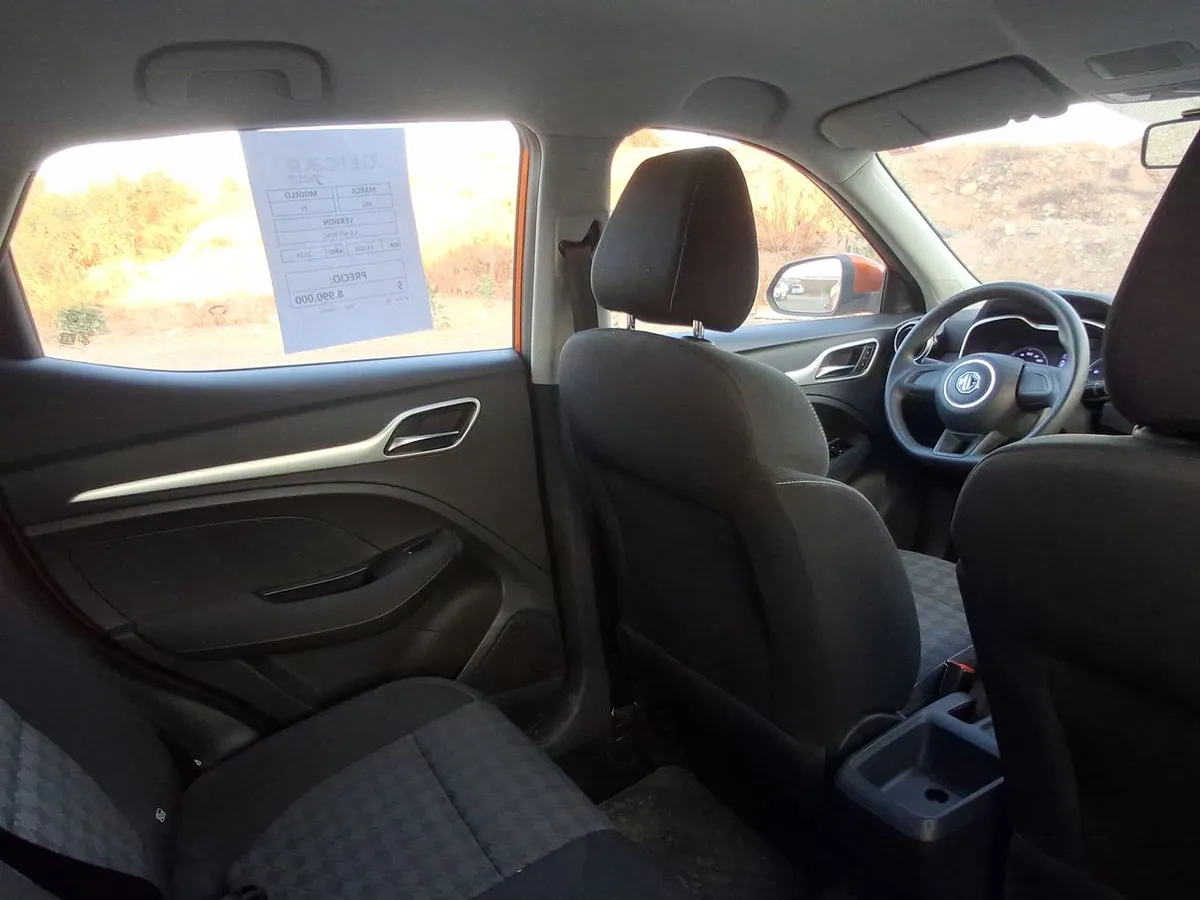 MG Mg Zs 1.5 Std 4x2 Mt 5p año 2024