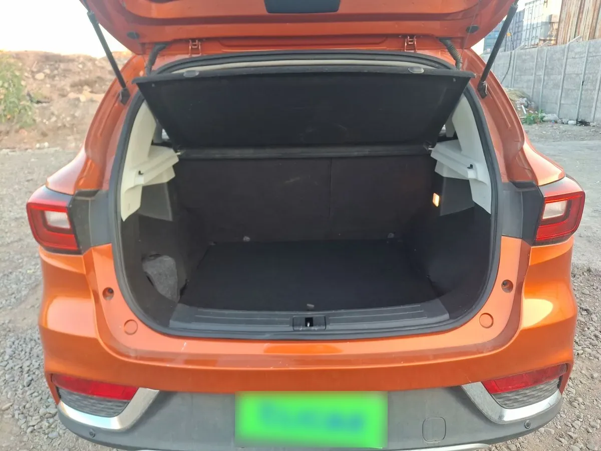 MG Mg Zs 1.5 Std 4x2 Mt 5p año 2024