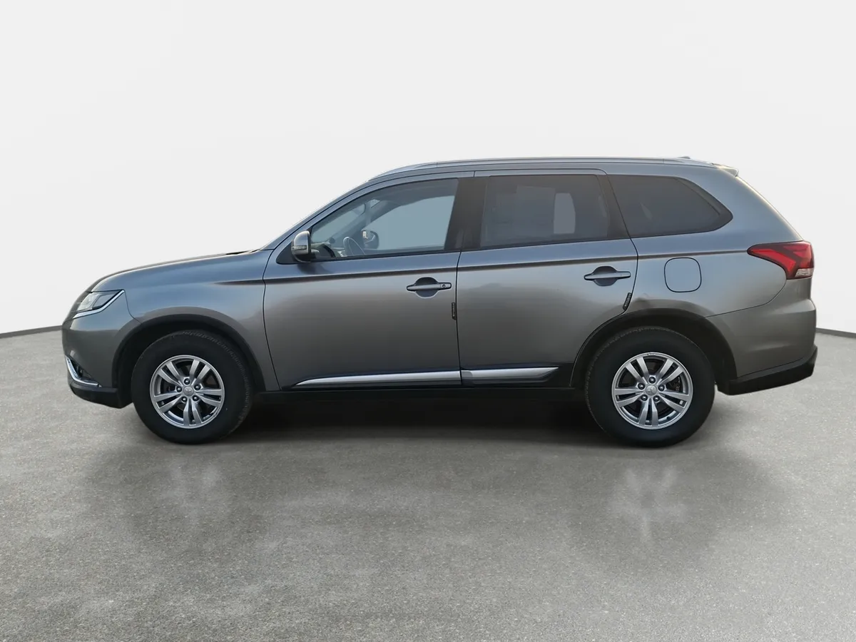 Mitsubishi Outlander 2.0 Glx 4x2 At 5p año 2021