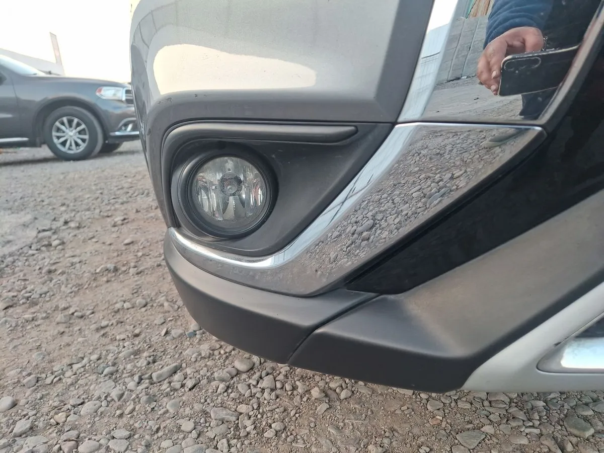 Mitsubishi Outlander 2.0 Glx 4x2 At 5p año 2021