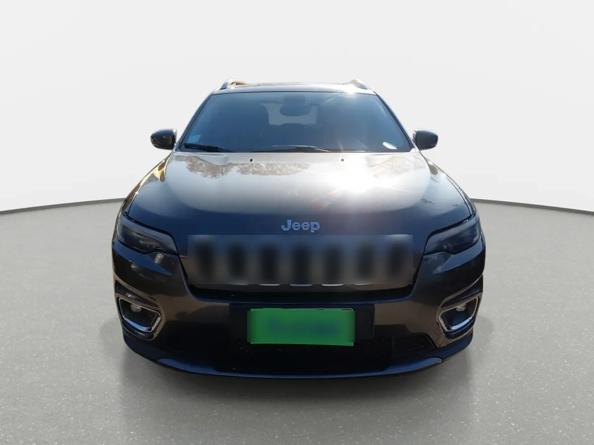 Jeep Cherokee 3.2 Limited 4x4 At 5p año 2019