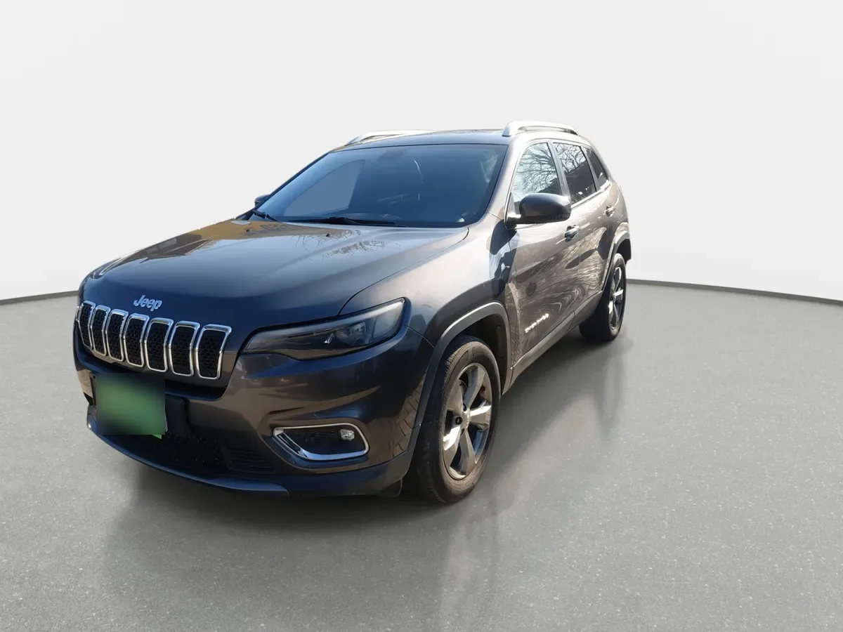Jeep Cherokee 3.2 Limited 4x4 At 5p año 2019