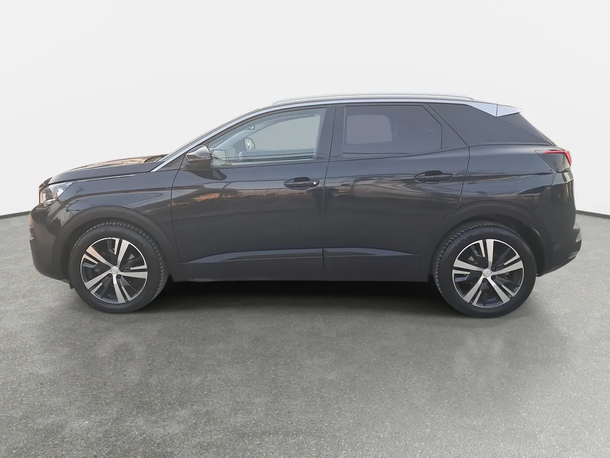 Peugeot 3008 1.5 Active Bluehdi 4x2 130 Mt6 5p año 2019