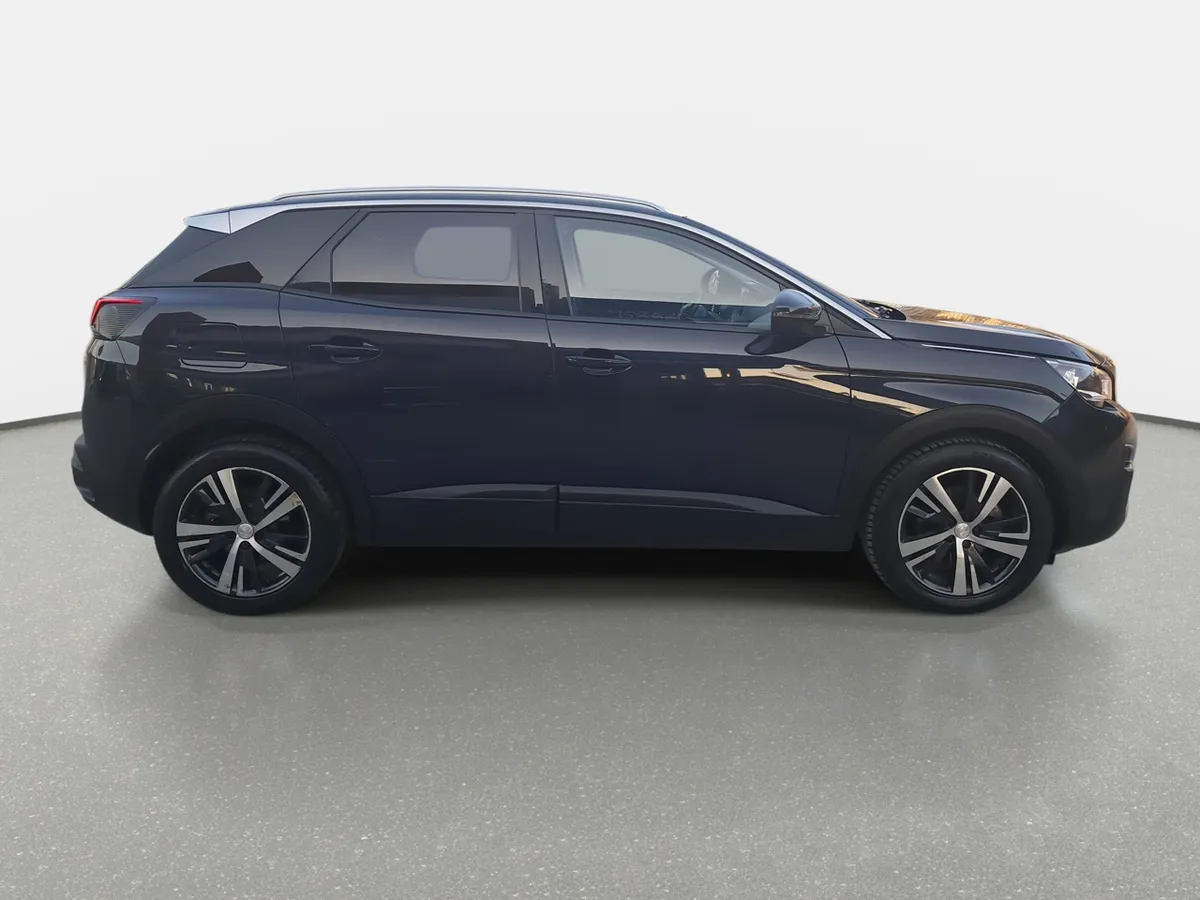 Peugeot 3008 1.5 Active Bluehdi 4x2 130 Mt6 5p año 2019