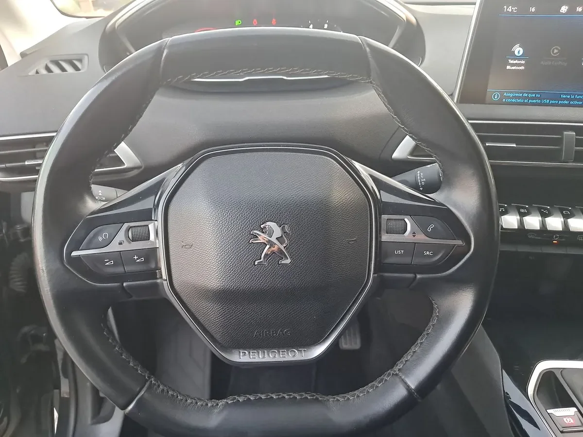 Peugeot 3008 1.5 Active Bluehdi 4x2 130 Mt6 5p año 2019
