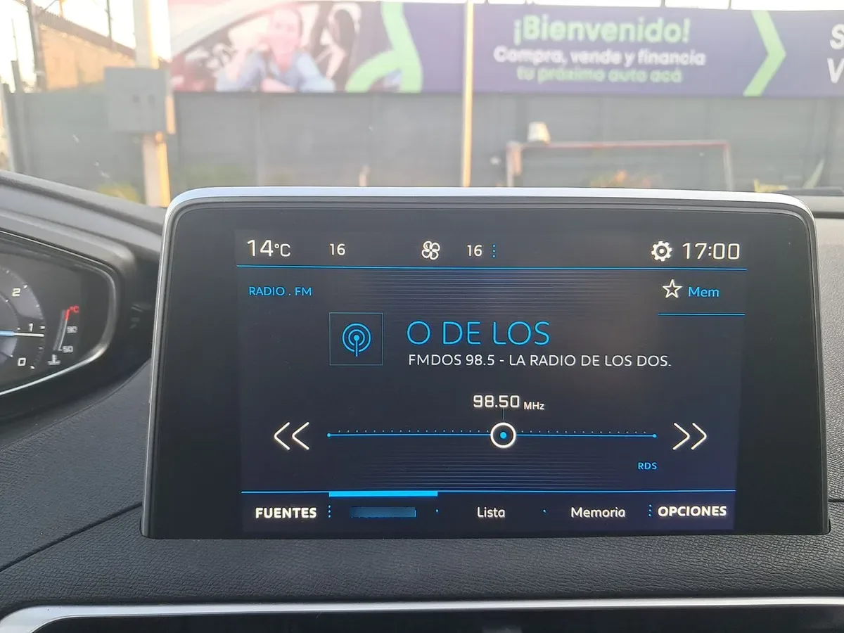 Peugeot 3008 1.5 Active Bluehdi 4x2 130 Mt6 5p año 2019