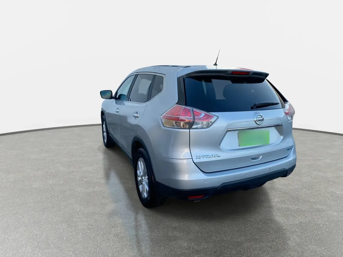 Nissan X-Trail 2.5 Advance 4x2 Cvt At 5p año 2017
