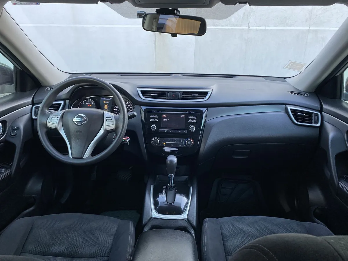 Nissan X-Trail 2.5 Advance 4x2 Cvt At 5p año 2017