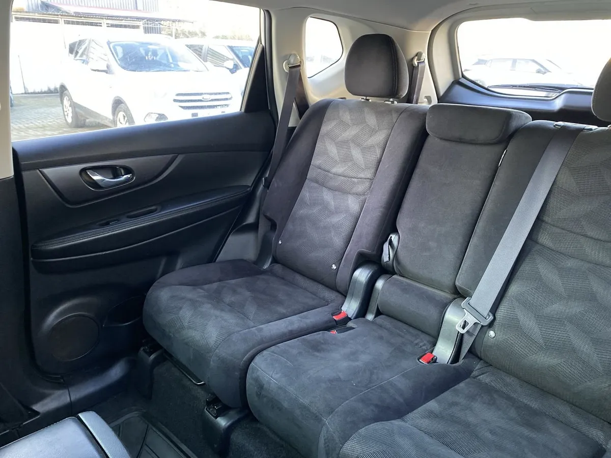 Nissan X-Trail 2.5 Advance 4x2 Cvt At 5p año 2017