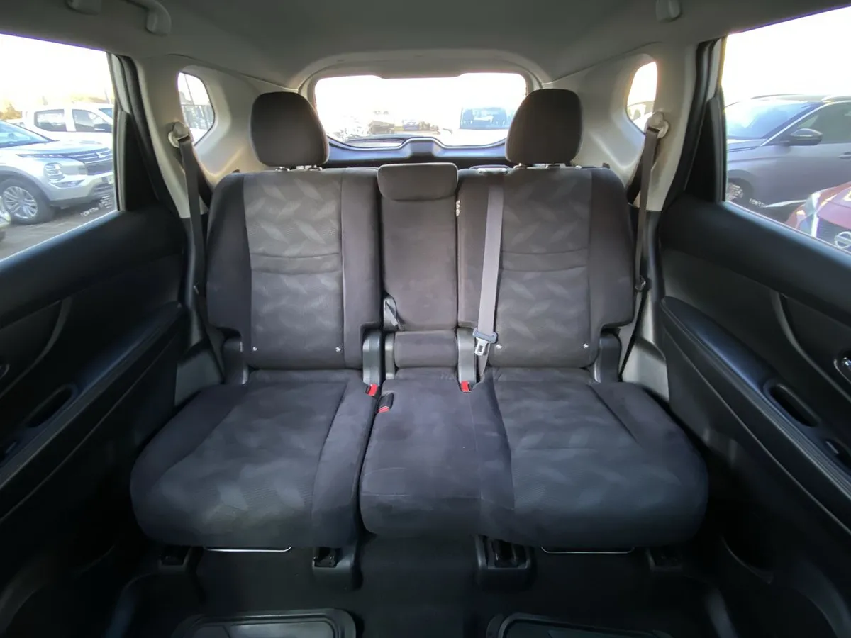 Nissan X-Trail 2.5 Advance 4x2 Cvt At 5p año 2017