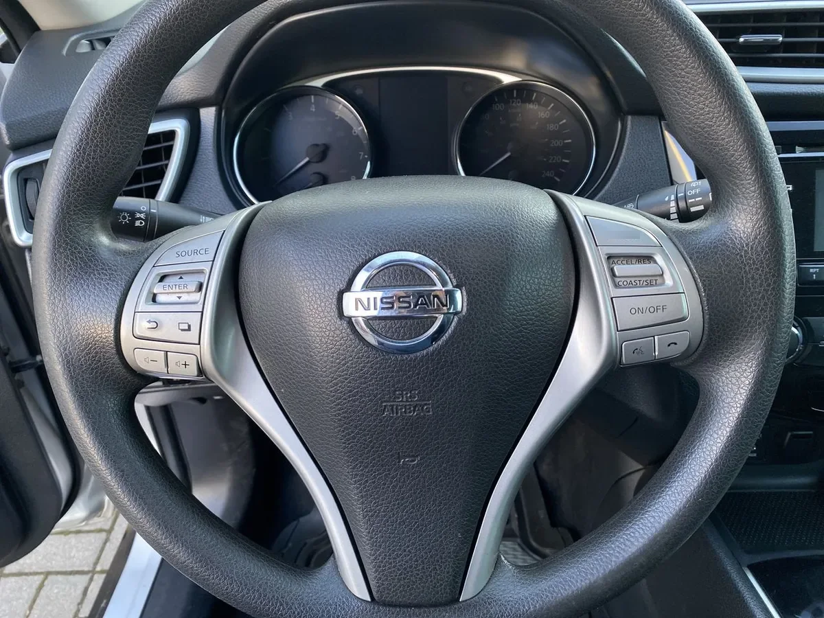 Nissan X-Trail 2.5 Advance 4x2 Cvt At 5p año 2017