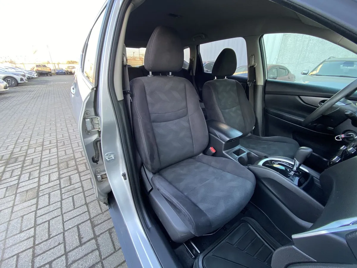 Nissan X-Trail 2.5 Advance 4x2 Cvt At 5p año 2017