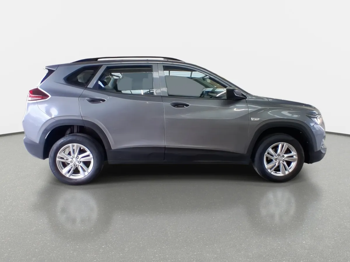 Chevrolet Tracker 1.2t Ls Fwd Mt 5p año 2022