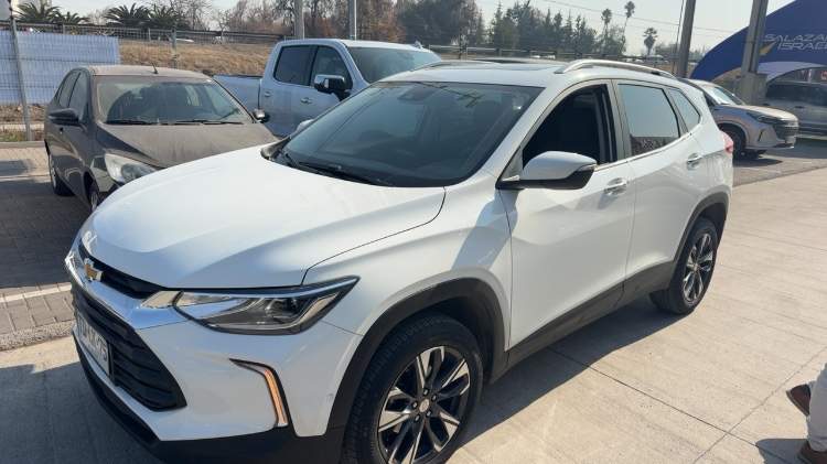 Chevrolet Tracker 1.2t Premier P3 4x2 At 5p año 2024