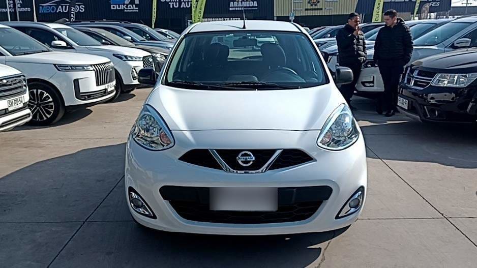 Nissan March 1.6 Sport Drive 4x2 Hb Ac Mt 5p año 2020