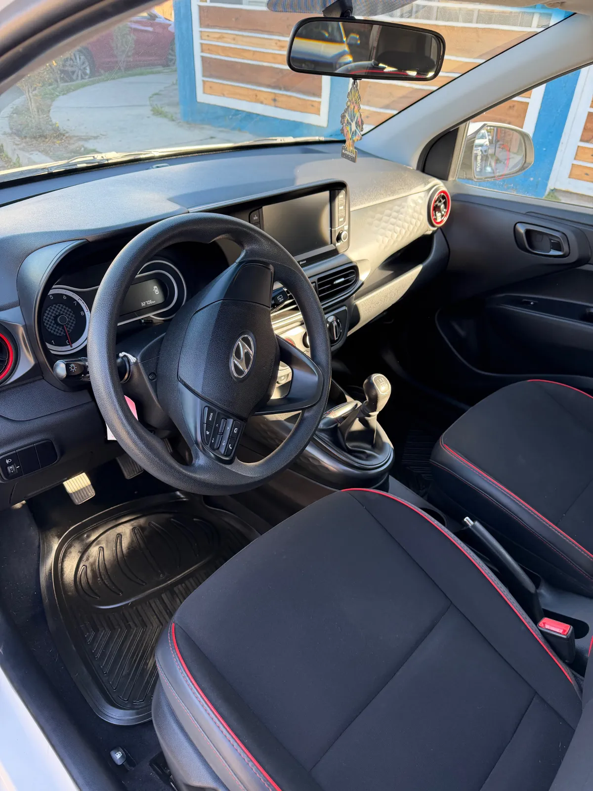 HYUNDAI GRAND I-10 1.2 Ai3 Hb Plus Mt año 2022