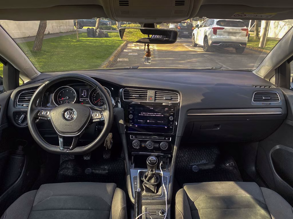 Volkswagen Golf Tsi año 2019