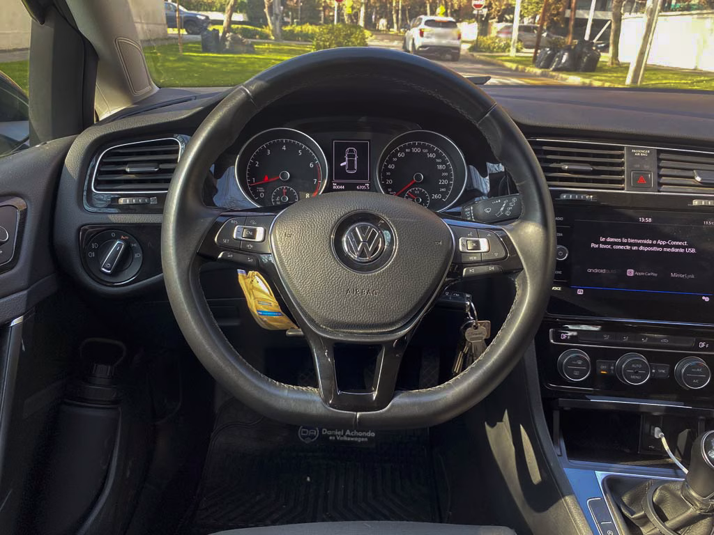 Volkswagen Golf Tsi año 2019
