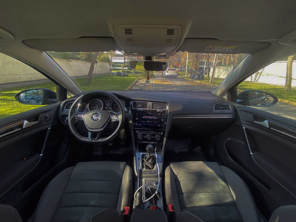 Volkswagen Golf Tsi año 2019