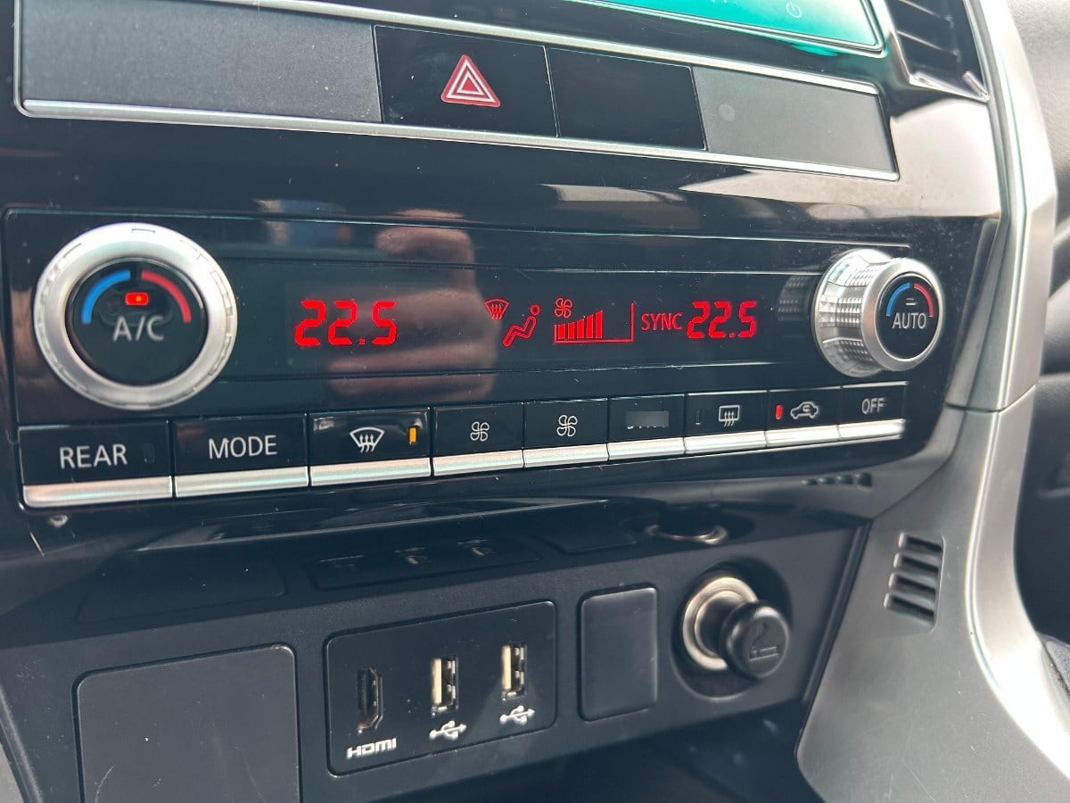 Mitsubishi Montero Sport 2.4 año 2023