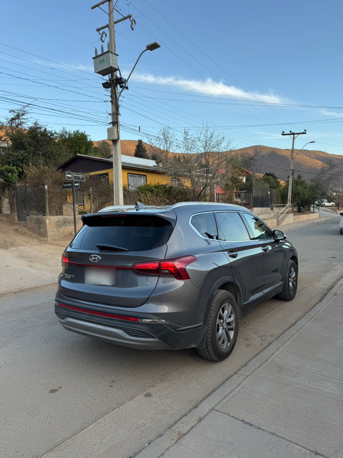 Hyundai Santa Fe 2.2 Crdi Limited Fl At 4x4 Diesel año 2023