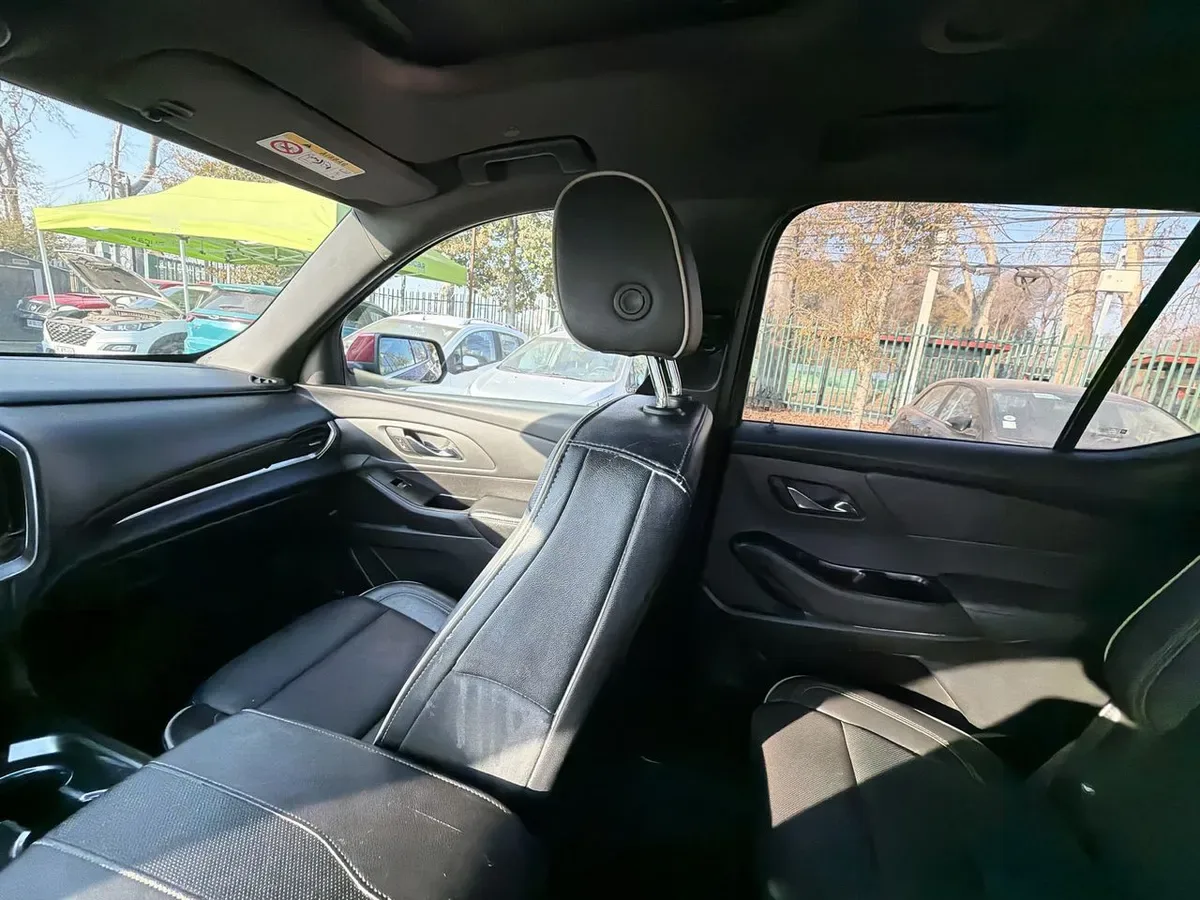 Chevrolet Traverse 3.6l Premier Awd At 5p año 2024