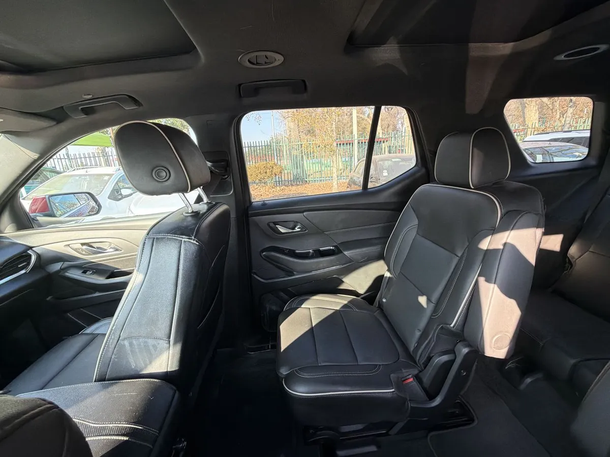 Chevrolet Traverse 3.6l Premier Awd At 5p año 2024