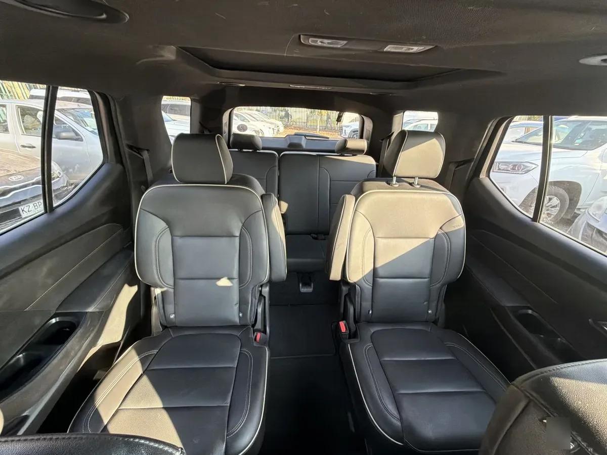 Chevrolet Traverse 3.6l Premier Awd At 5p año 2024