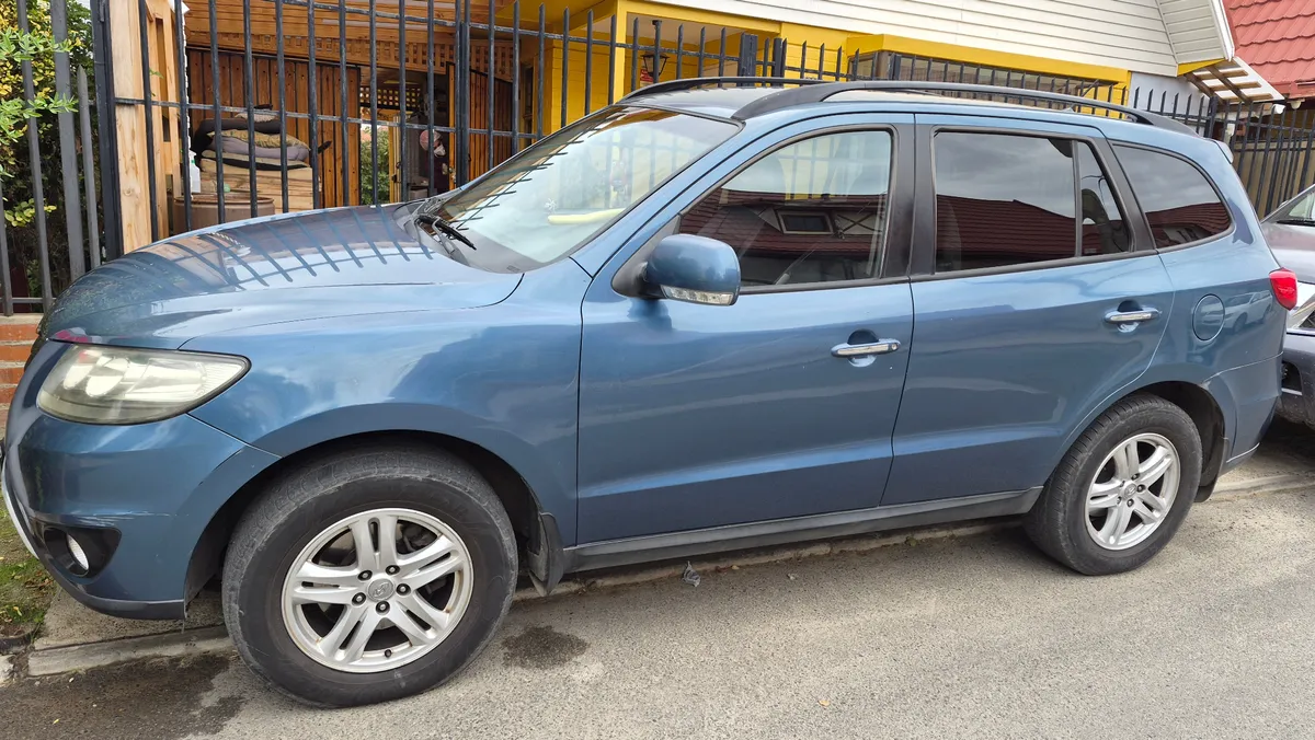 HYUNDAI SANTA FE 2.2 Crdi Cm Fl Gls Full At Diesel año 2013
