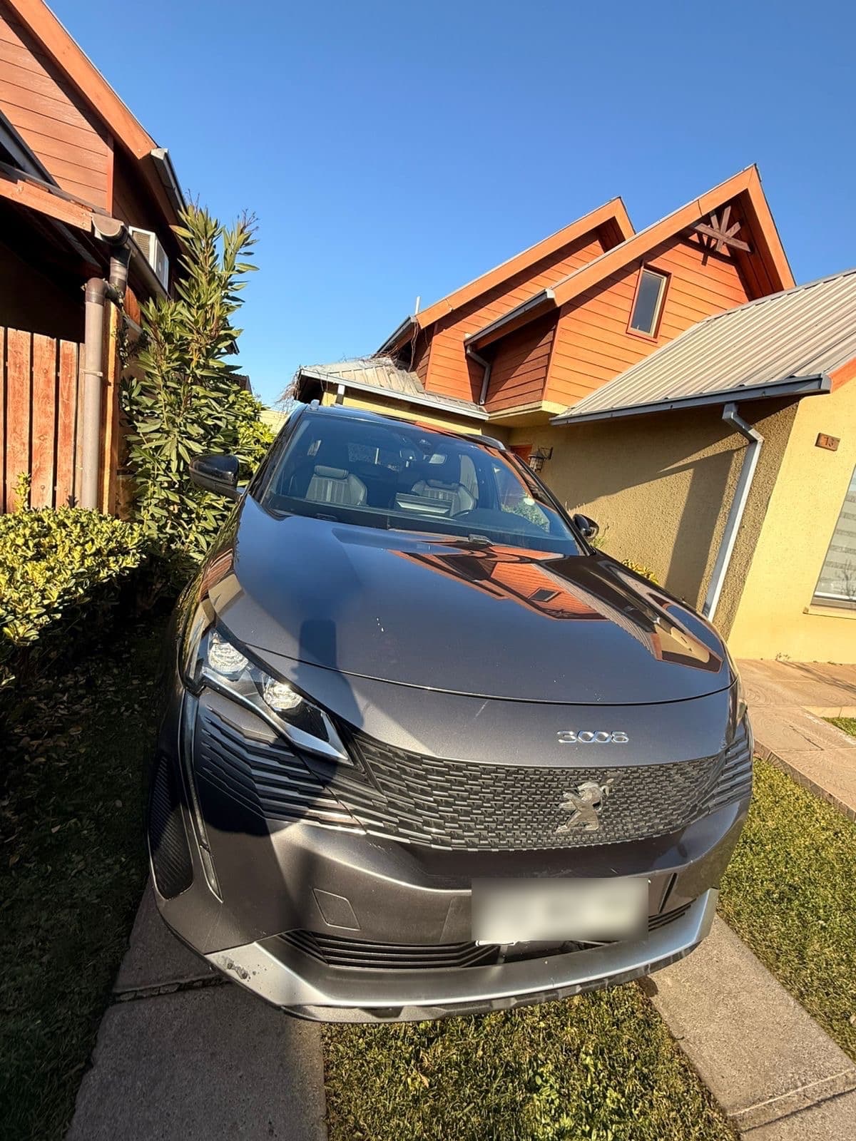 PEUGEOT 3008 1.5 Active Pack Bluehdi 130 Mt Diesel año 2021