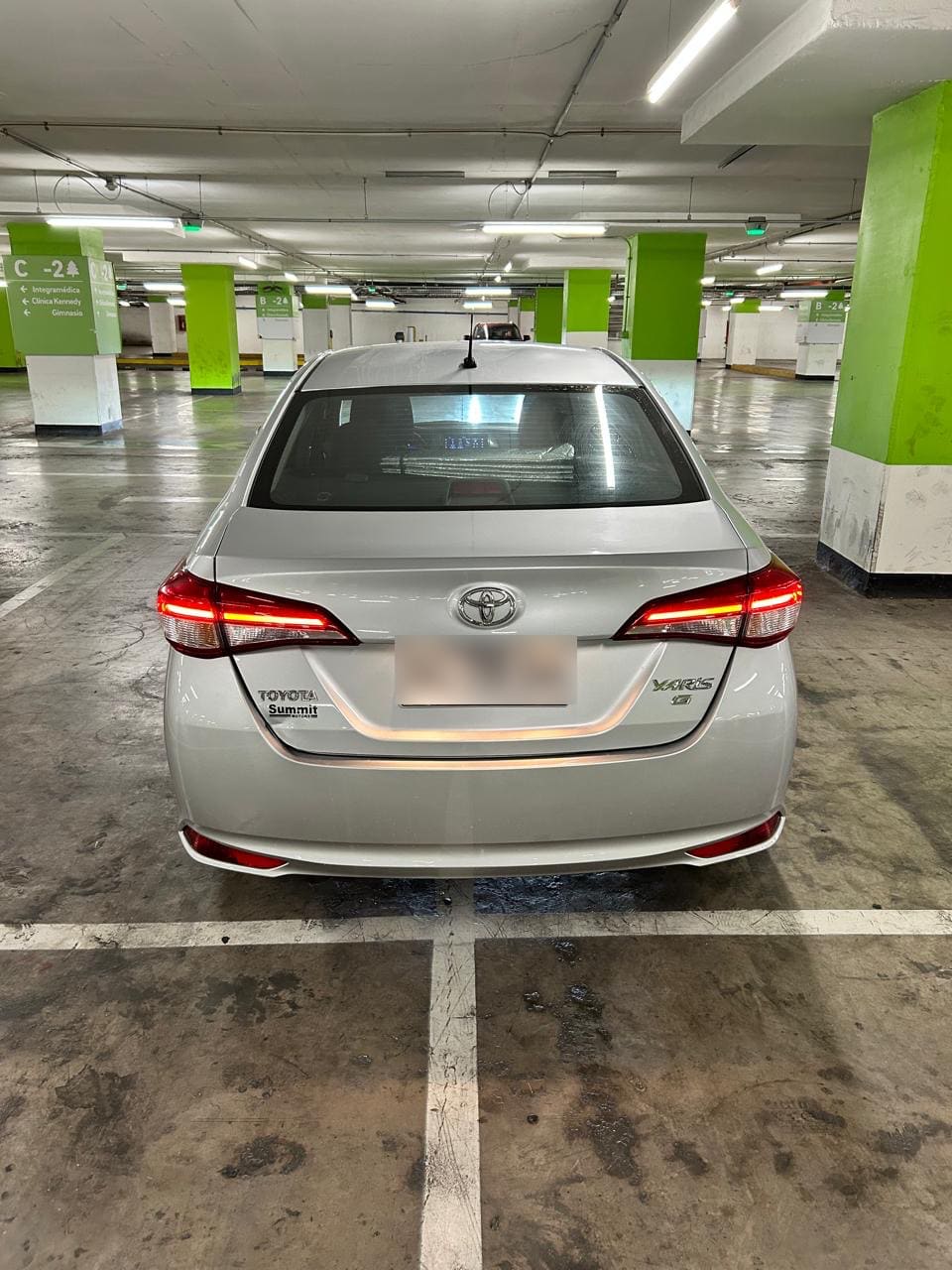 TOYOTA YARIS 1.5 Sport Gle Mt año 2022