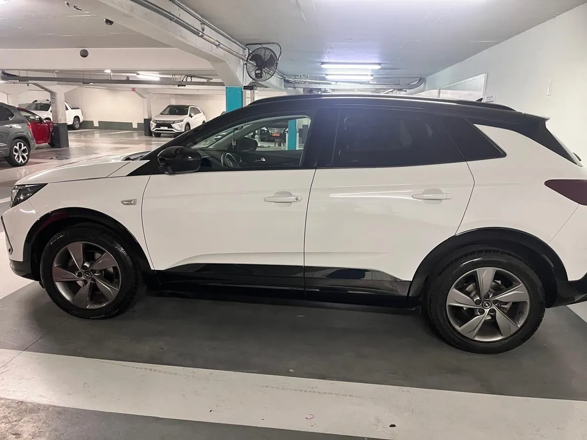 OPEL GRANDLAND X 1.5 Gs Line At Diesel año 2023