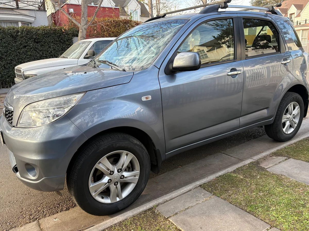 TOYOTA RUSH 1.5 Lei At año 2017