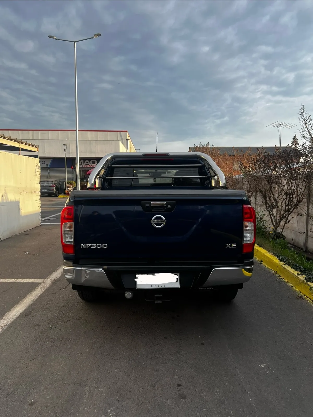 Nissan Np300 2.3 Dc Xe Mt Diesel año 2019