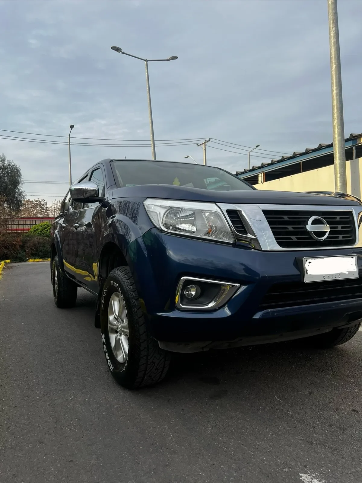 Nissan Np300 2.3 Dc Xe Mt Diesel año 2019