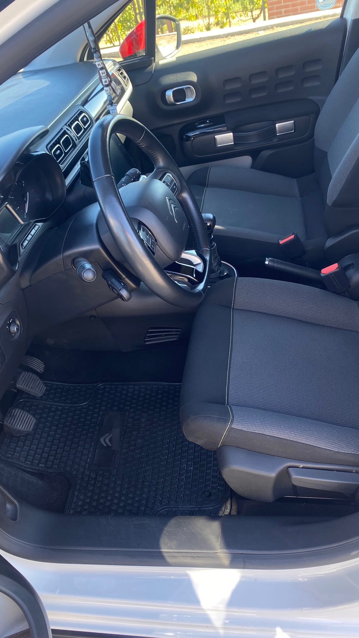 CITROEN C-3 1.5 Aircross Bluehdi 100 S&s Live Mt Diesel año 2024