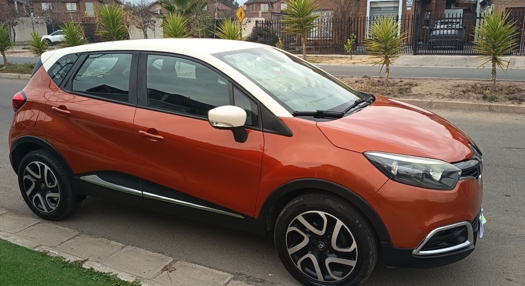 RENAULT CAPTUR 1.5 Life Mt Diesel año 2018