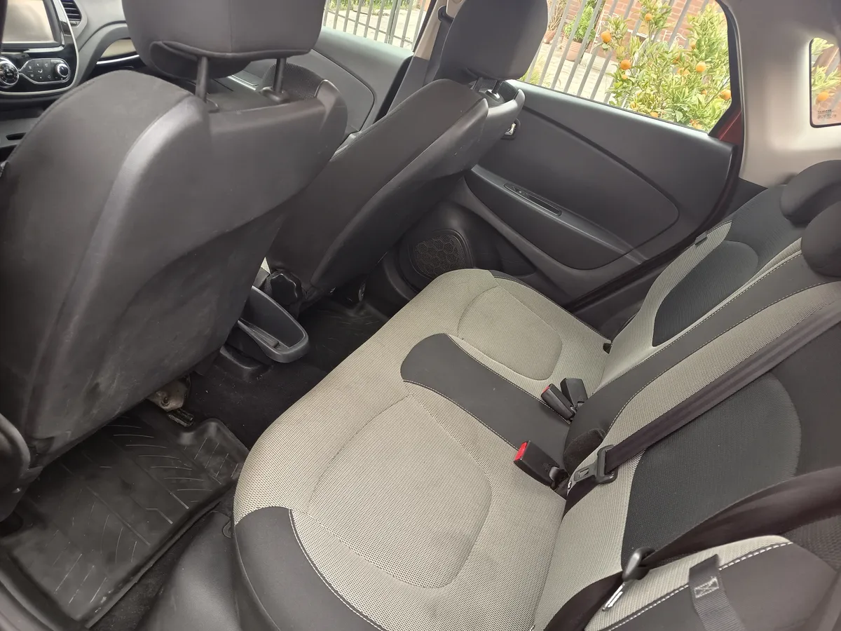 RENAULT CAPTUR 1.5 Life Mt Diesel año 2018