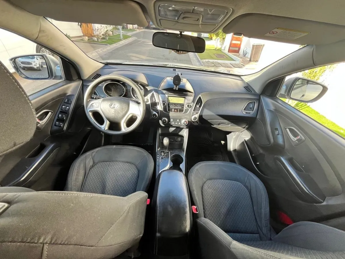Hyundai Tucson 2.0 Crdi Gl 2ab Ac At 4x4 Diesel año 2012