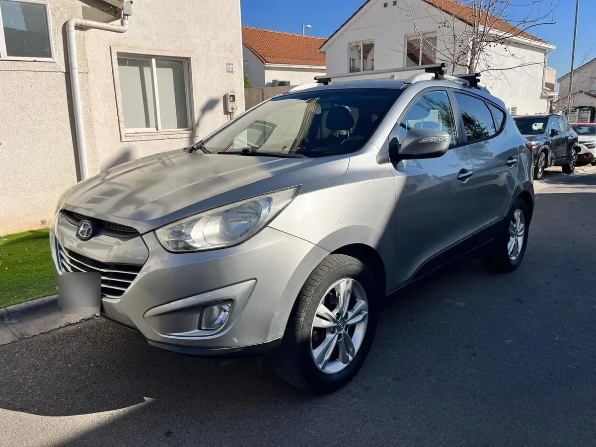 Hyundai Tucson 2.0 Crdi Gl 2ab Ac At 4x4 Diesel año 2012