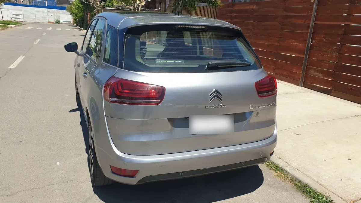 CITROEN C-4 1.6 Picasso Bluehdi Eat6 Feel At Diesel año 2019