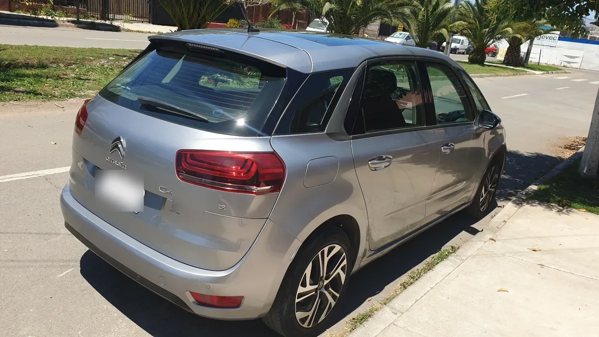 CITROEN C-4 1.6 Picasso Bluehdi Eat6 Feel At Diesel año 2019