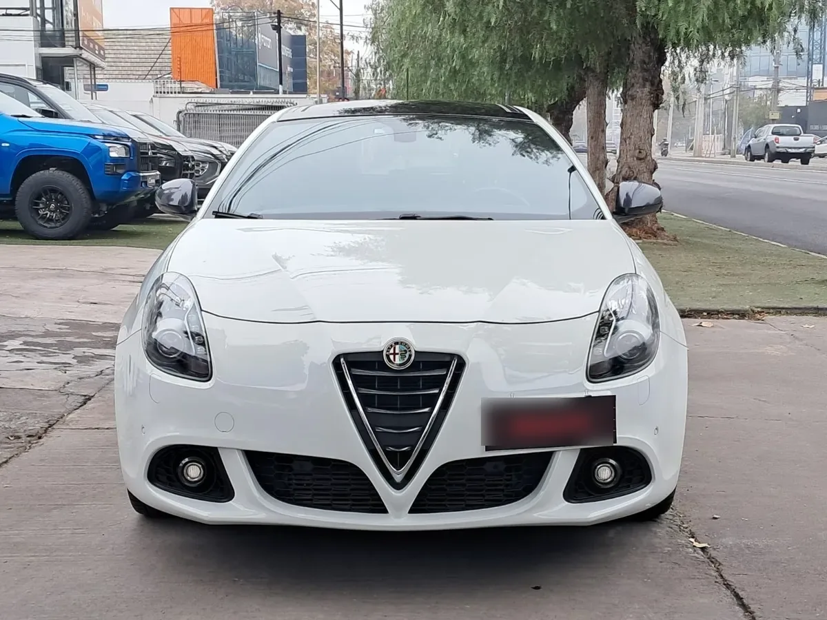 Alfa Romeo Giulietta Otra año 2016