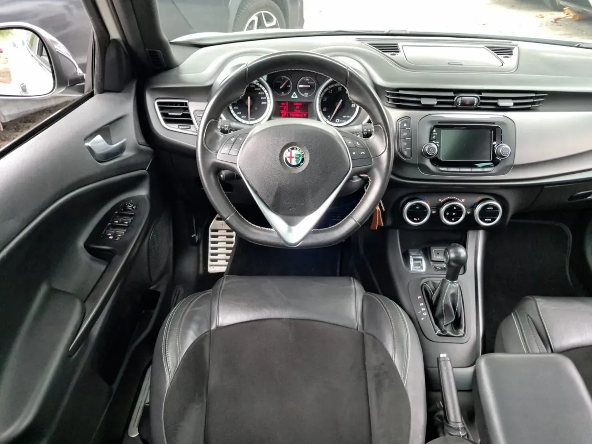Alfa Romeo Giulietta Otra año 2016