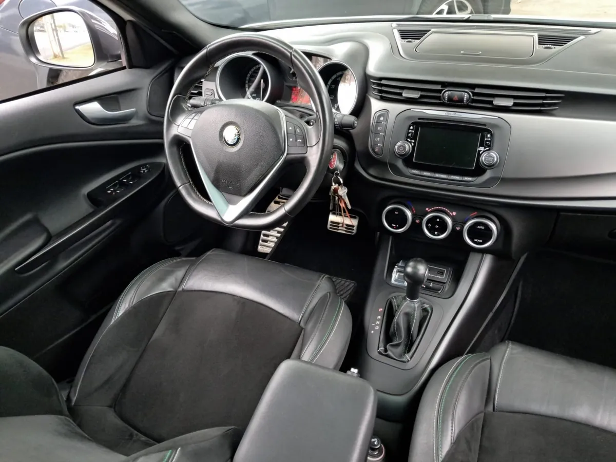 Alfa Romeo Giulietta Otra año 2016