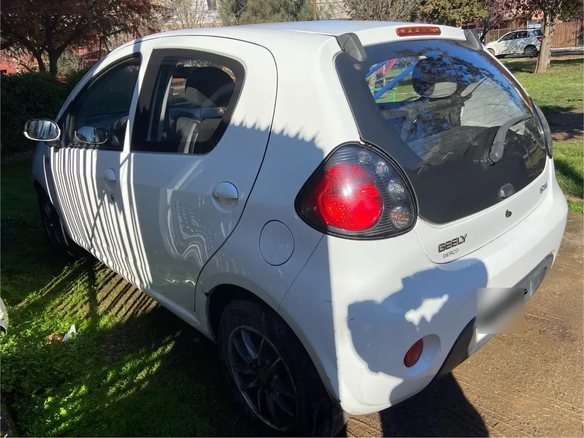 Geely LC 1.3 Ga Mt año 2013