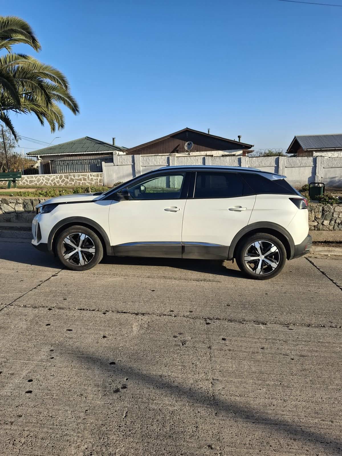 PEUGEOT 3008 1.5 Active Bluehdi 130 Mt Diesel año 2023
