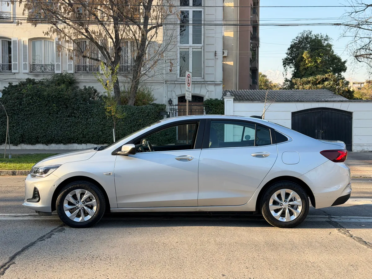 CHEVROLET ONIX 1.0 Ltz Mt año 2021