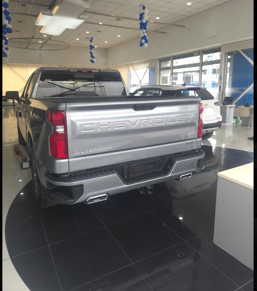 Chevrolet SILVERADO 3.0 Td High Country At 4x4 Diesel año 2026