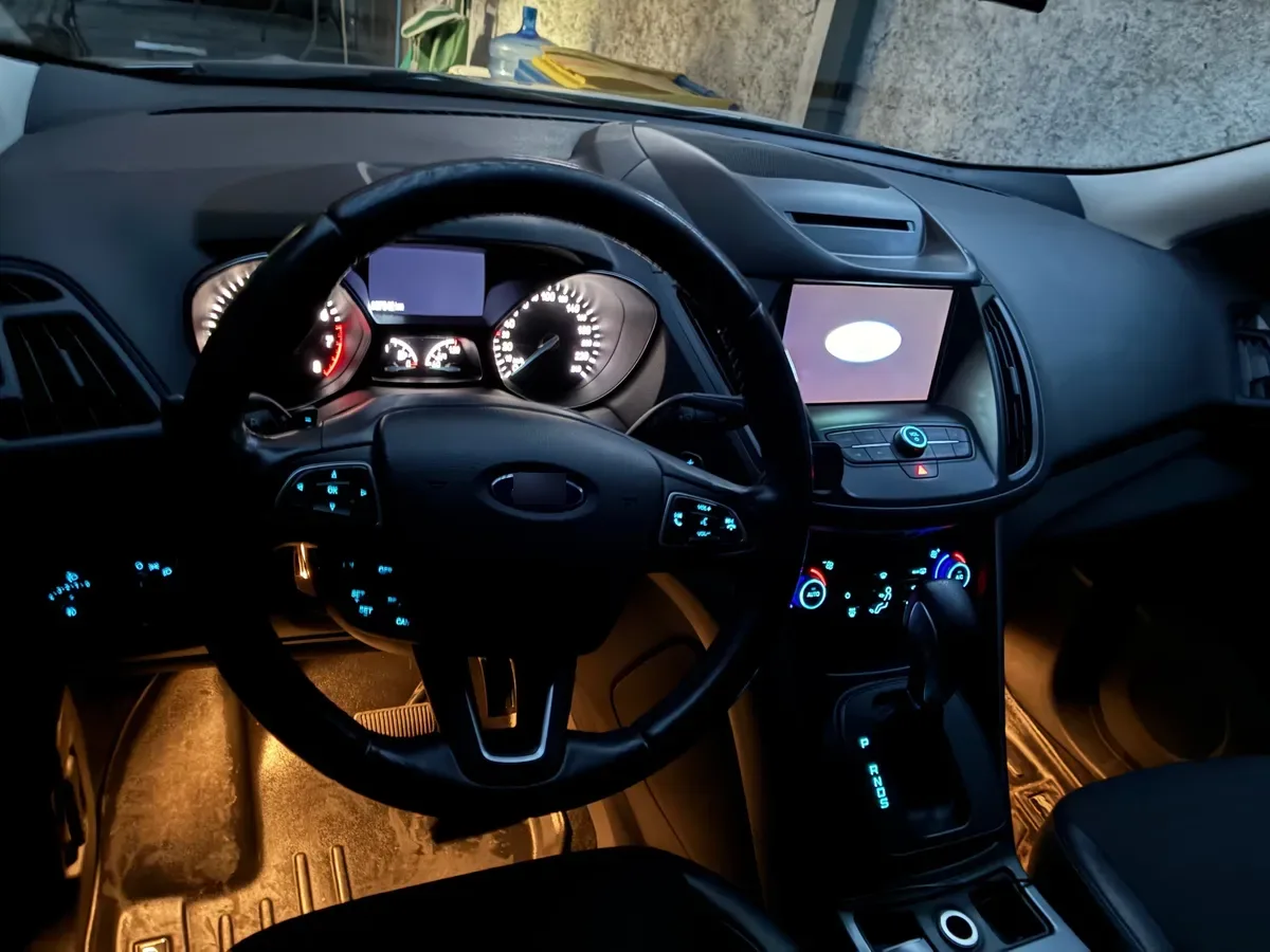 Ford Escape 2.5 S At 4x2 año 2018